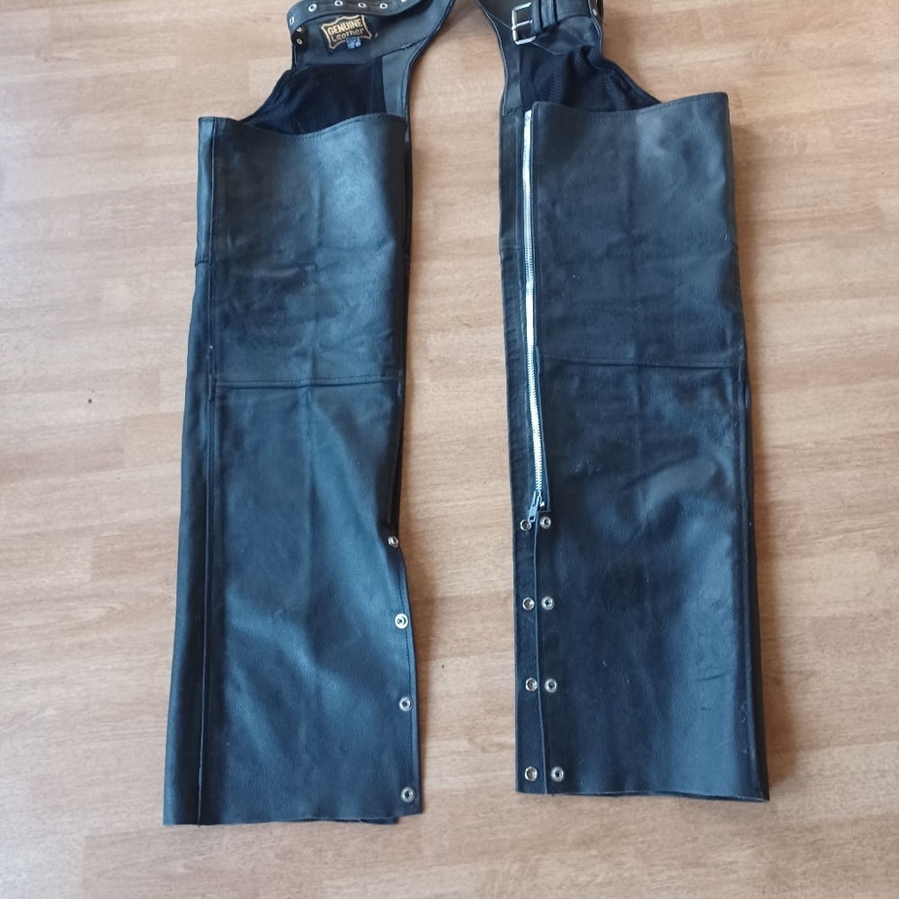 Motorcycle chaps leather size medium